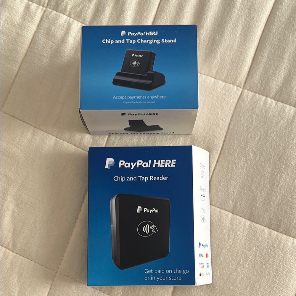 Black Tech Accessory for Versatile Use